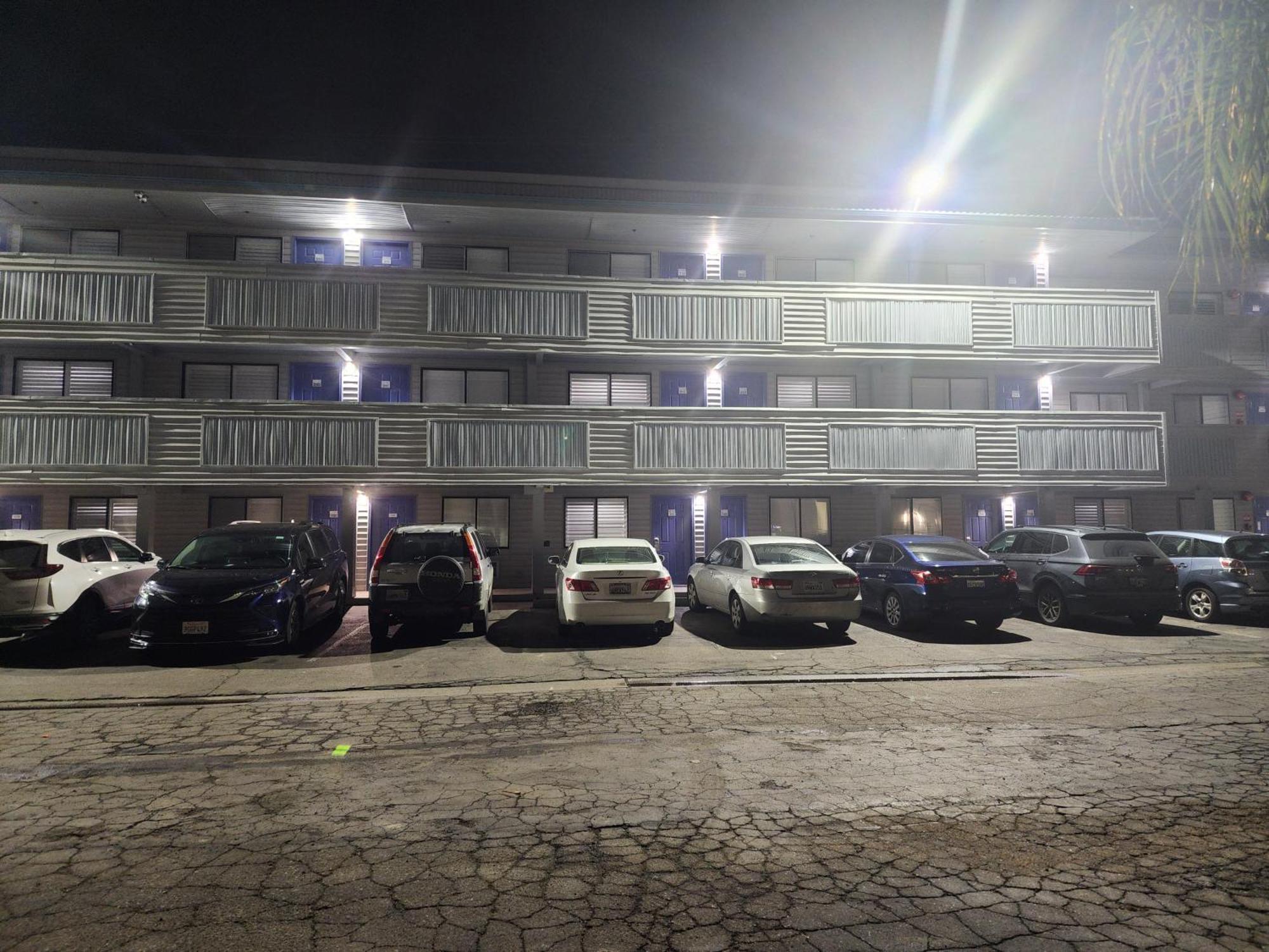 Budget Inn Corcoran Buitenkant foto